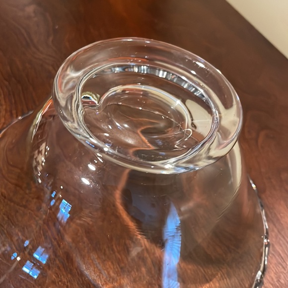 Vintage Fostoria Glass Century pattern pressed, clear glass, flared serving bowl - Picture 5 of 6